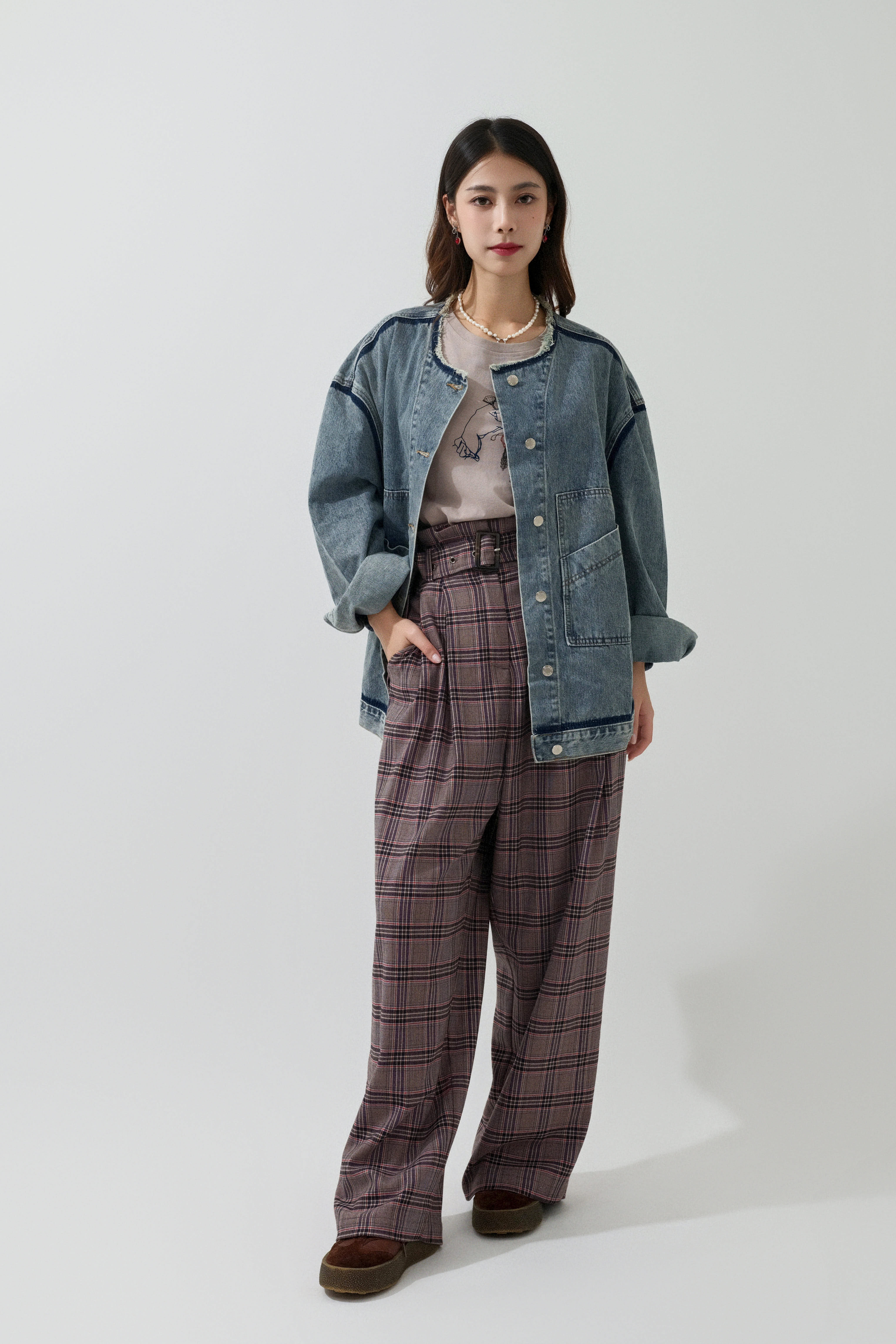 FW25_0043（外套＋Tee＋長褲）