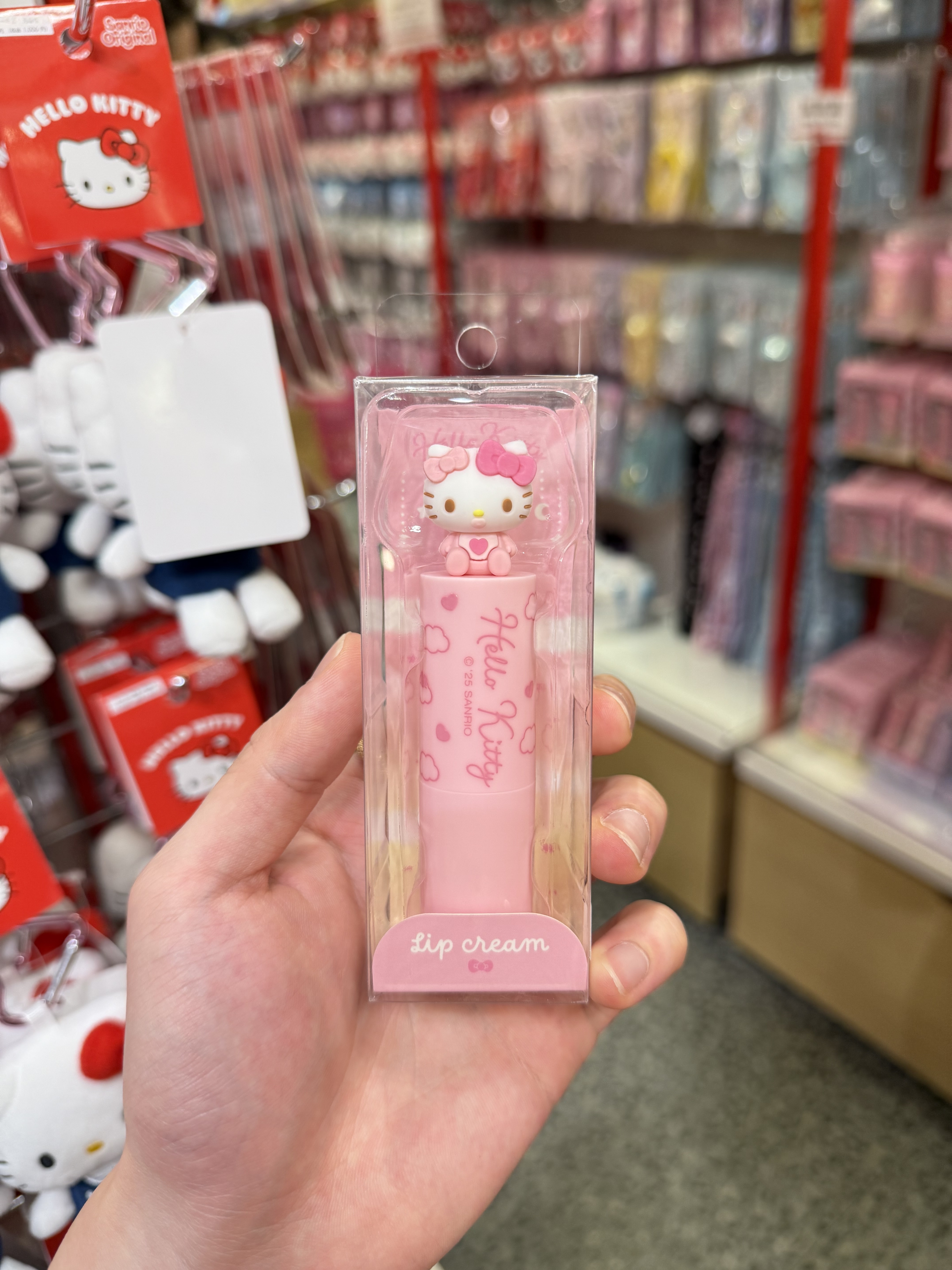 日本三麗鷗專門店限定🇯🇵護唇膏