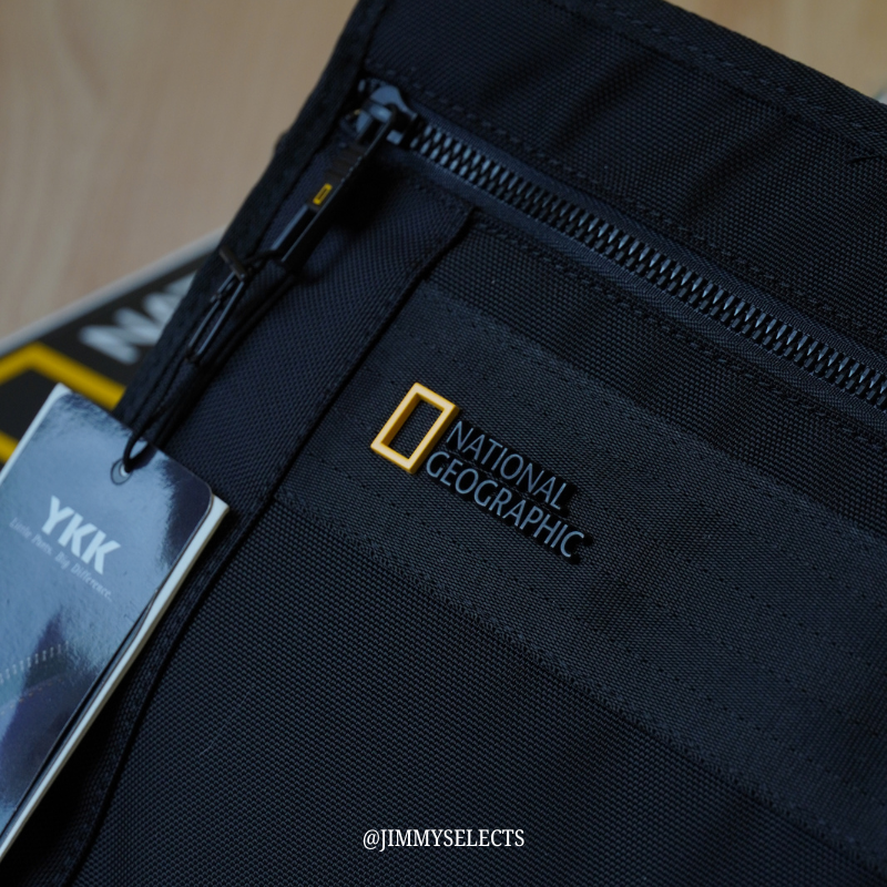 【National Geographic】現貨 黑色手拿包｜耐磨CORDURA布料｜旅行收納×日常百搭
