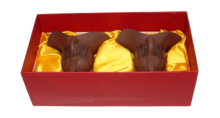 鹿港窯禮品館｜紫砂爵杯與青瓷爵杯推薦 茶酒品茗收藏首選 質感工藝典雅