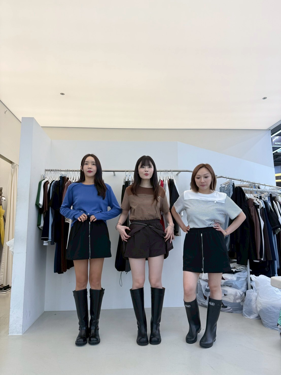 NC5009 拉鏈開頁橡筋腰短裙褲