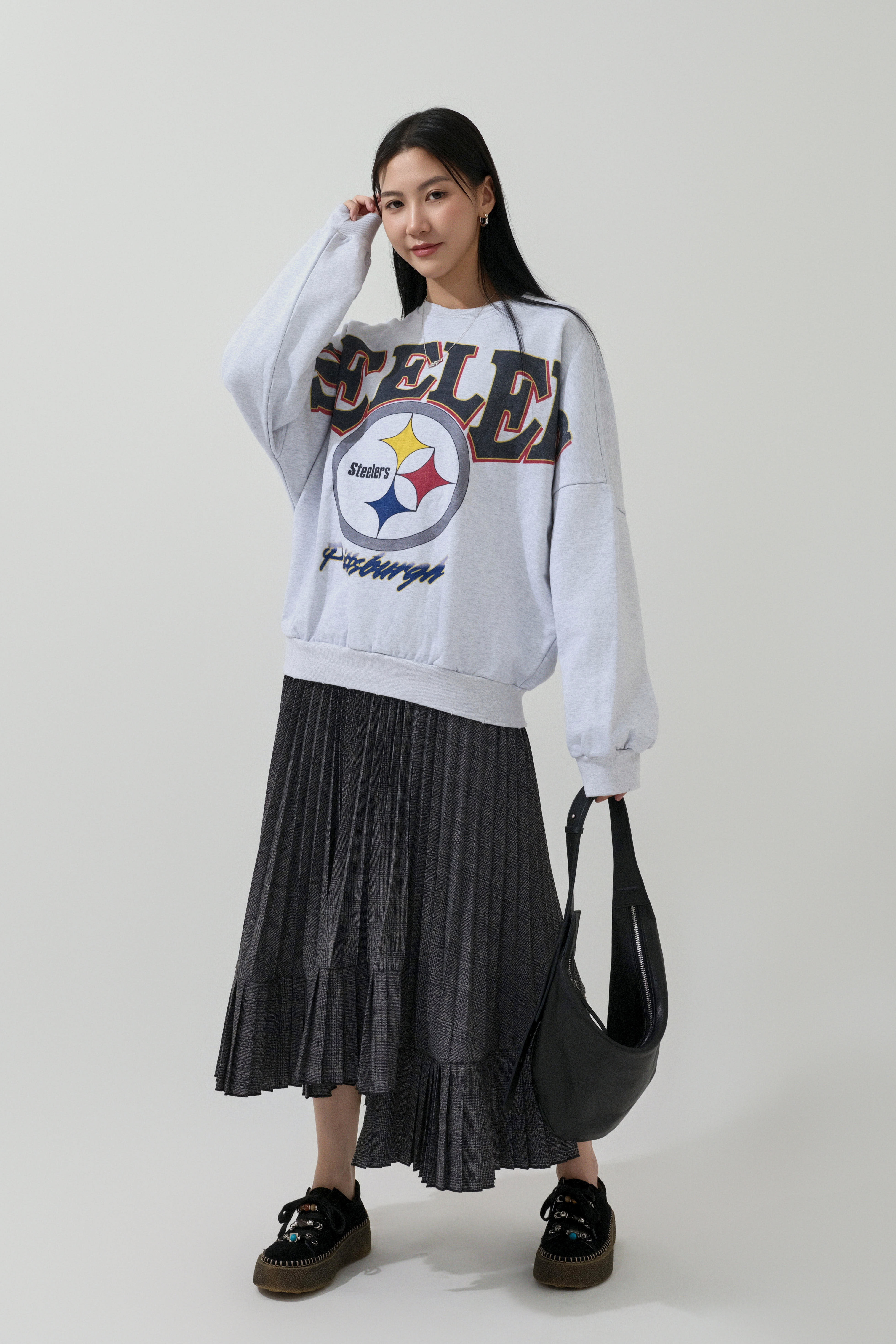 FW25_0053（衛衣＋半截裙）