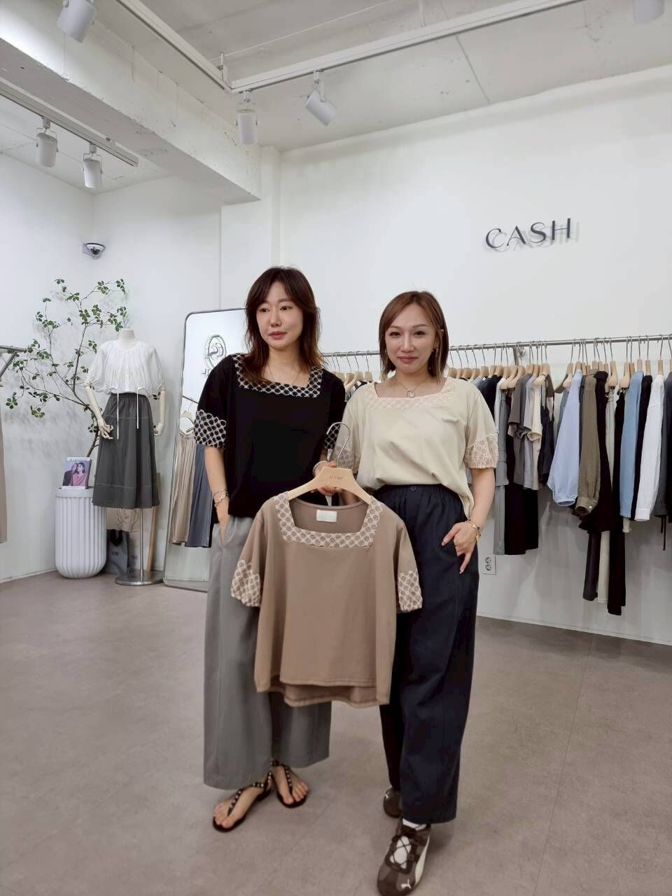 CA5002 小香風拼邊方領上衣