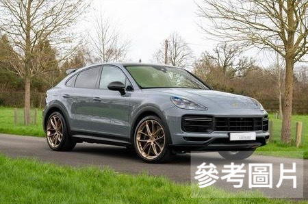 【預訂】Trends Hobby 1/64 Porsche Catenne Turbo GT Weissach