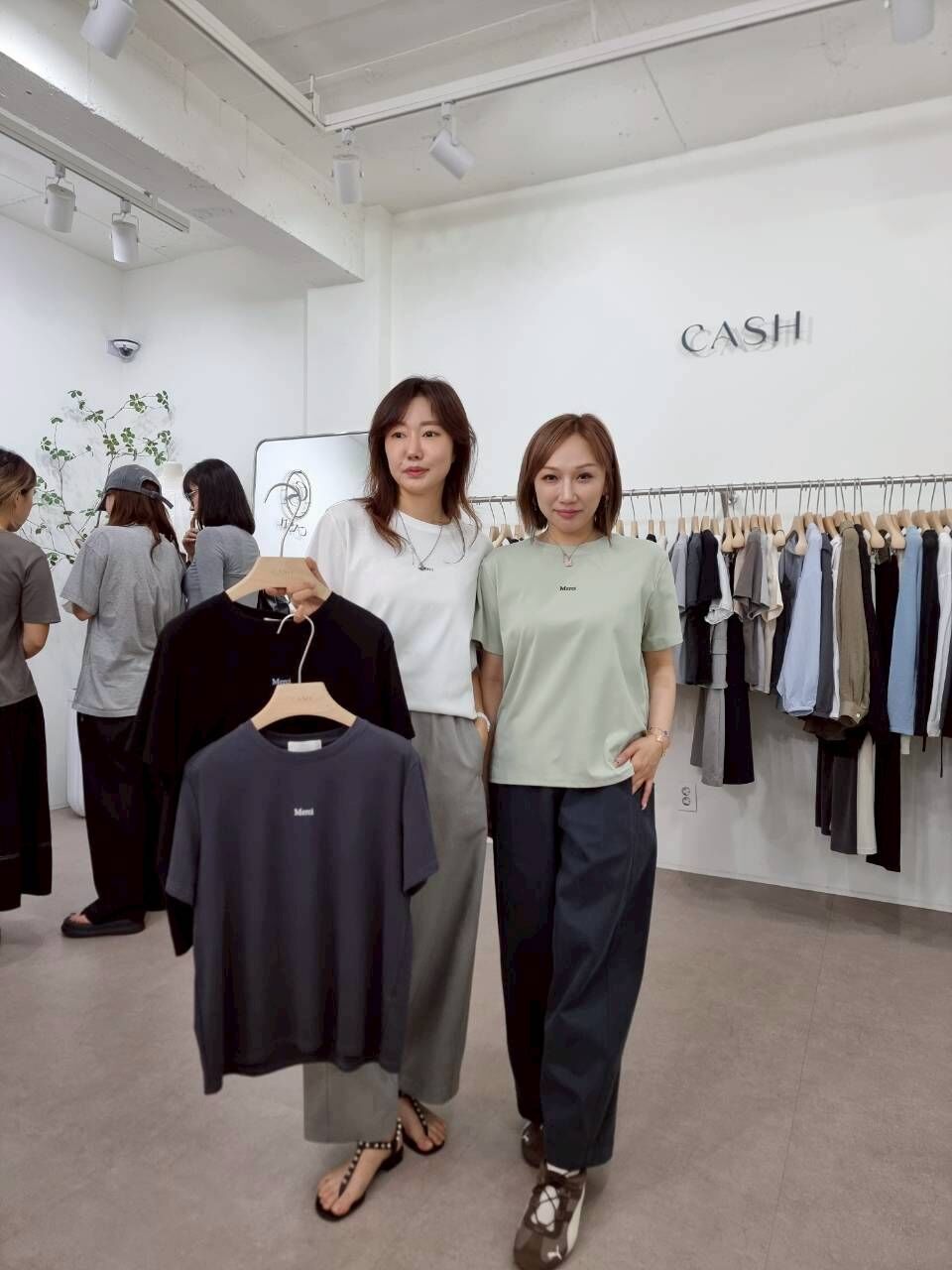 CA5006 簡約軟綿印字圓領Tee