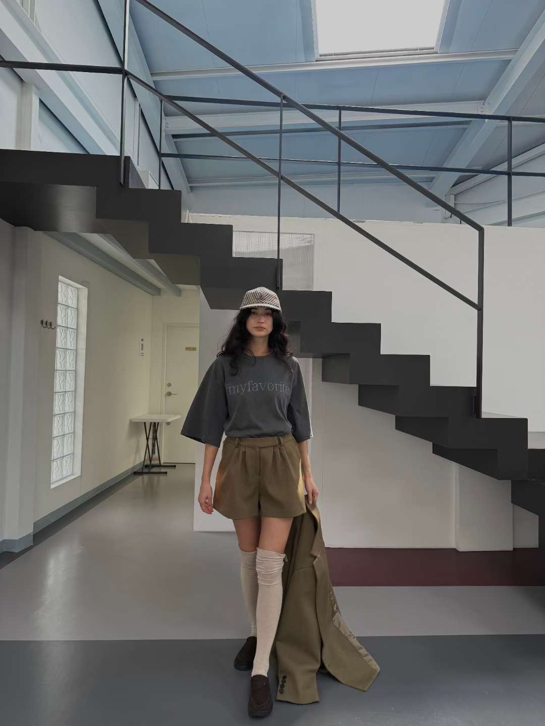 調節釦西裝短褲