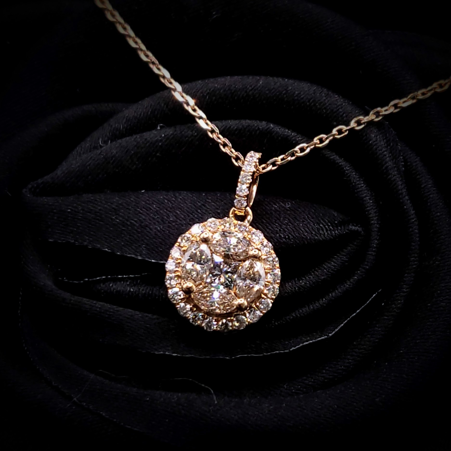 18K Rose Gold 0.79ct Diamond Pendant