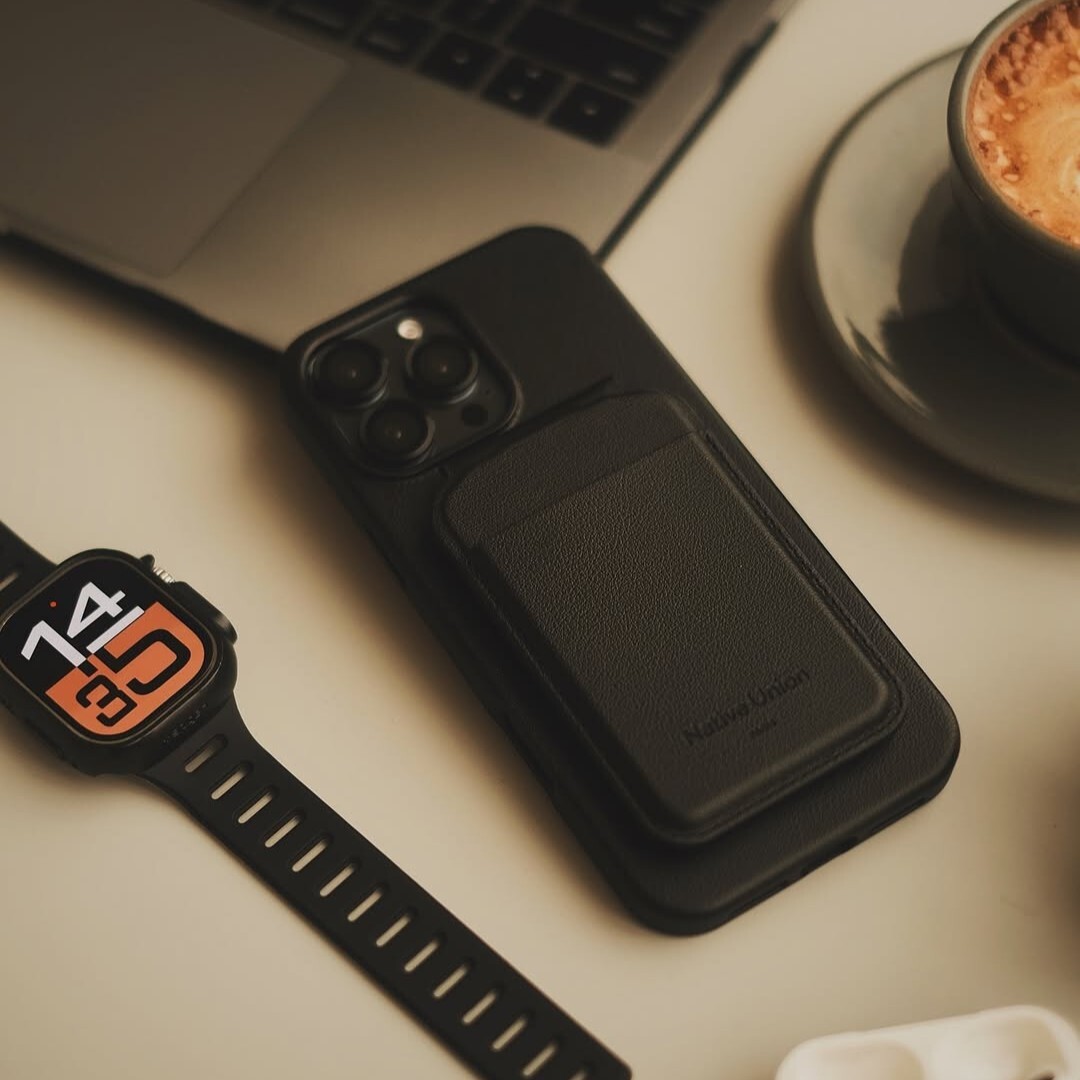 ACTIVE 磁吸站立卡夾 - 經典黑