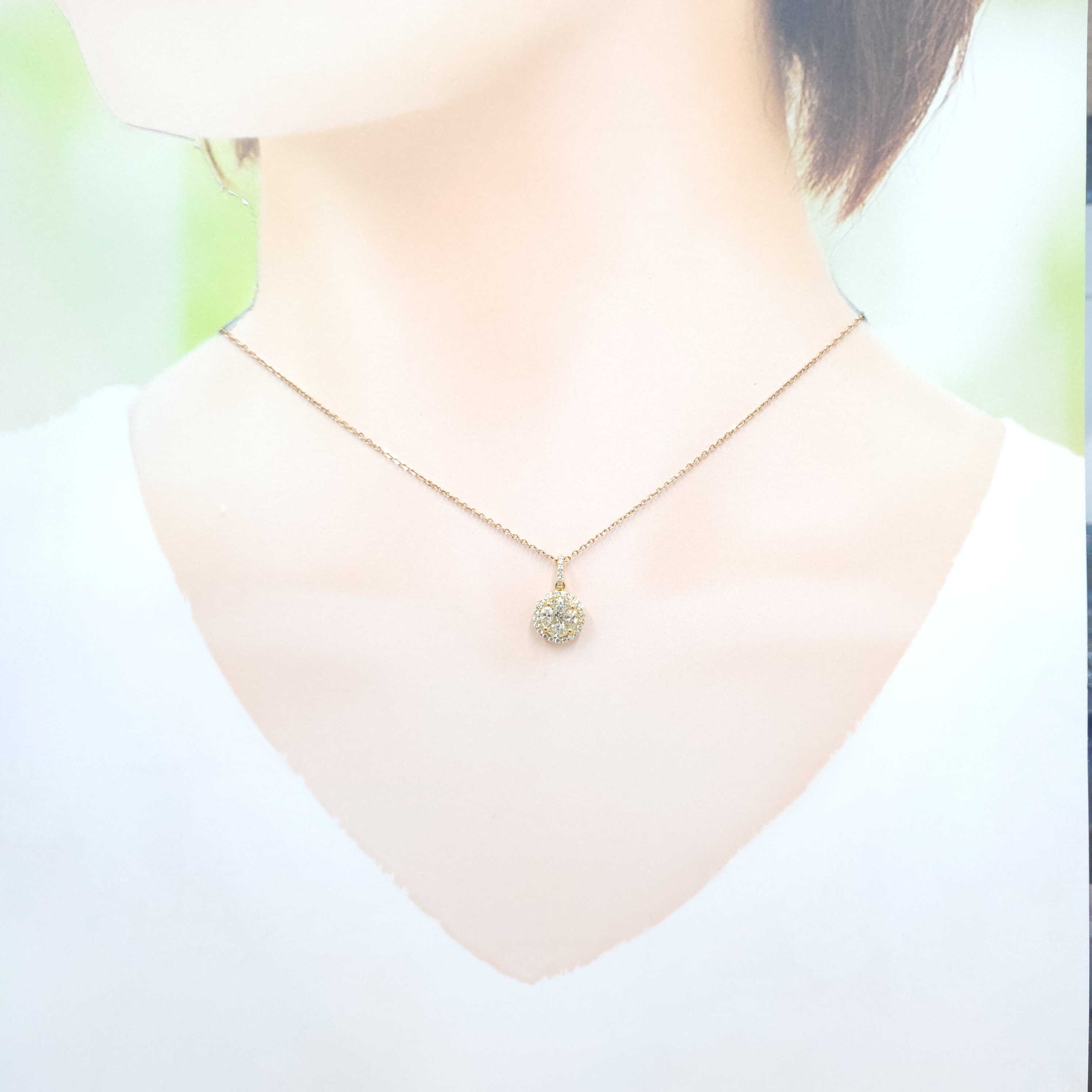 18K Yellow Gold 0.64ct Diamond Pendant