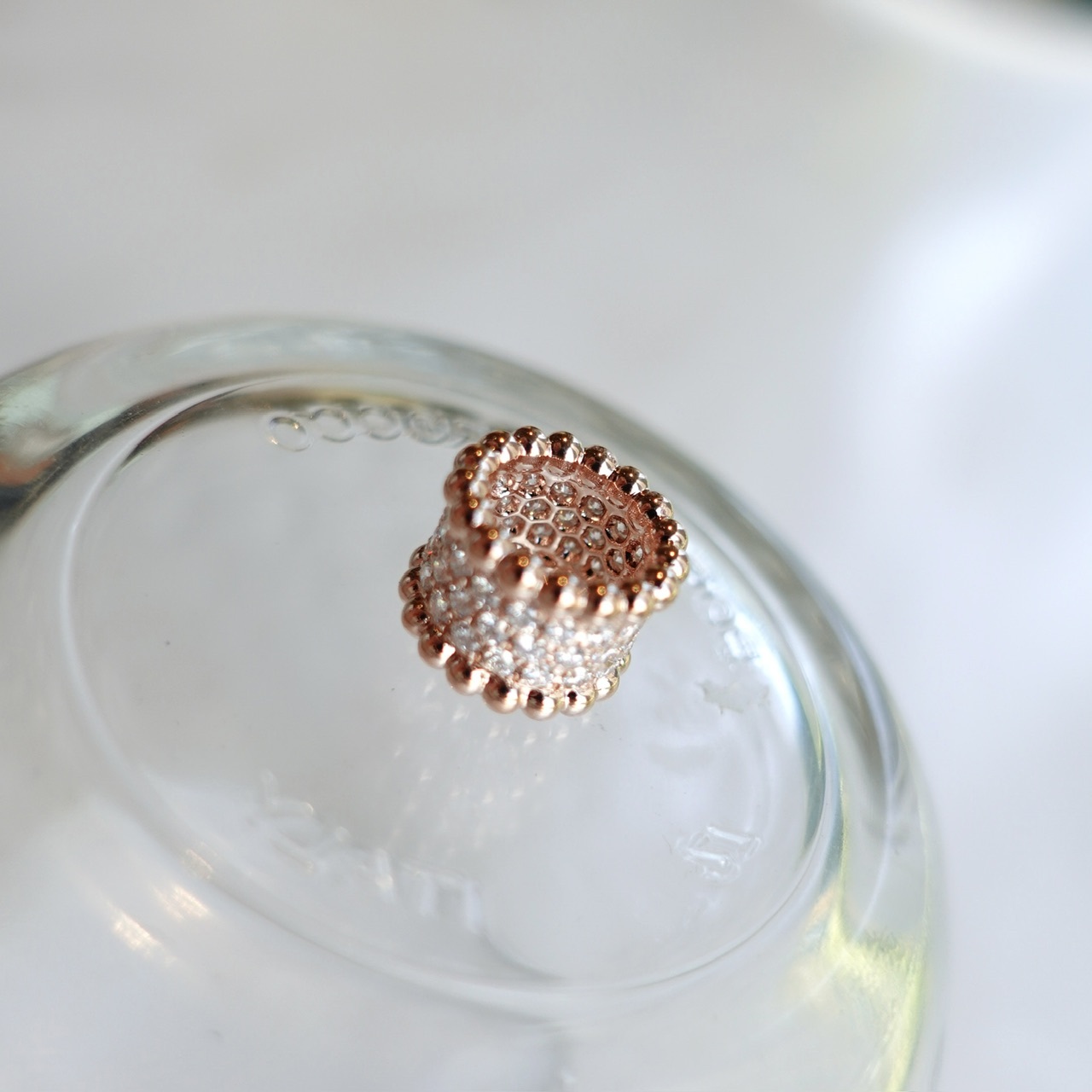 18K金滿鑽萬花筒吊墜