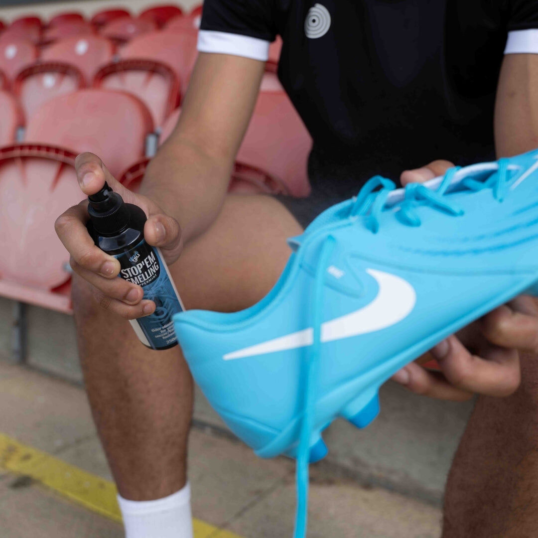 GLOVEGLU Clean Kick Stop 'em Smelling - Peppermint 除臭噴霧 250ML