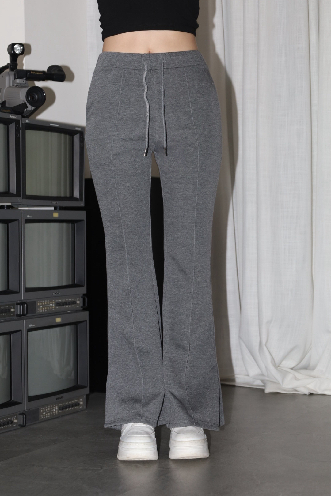 [ Ananas設計款✨] 太空棉喇叭褲