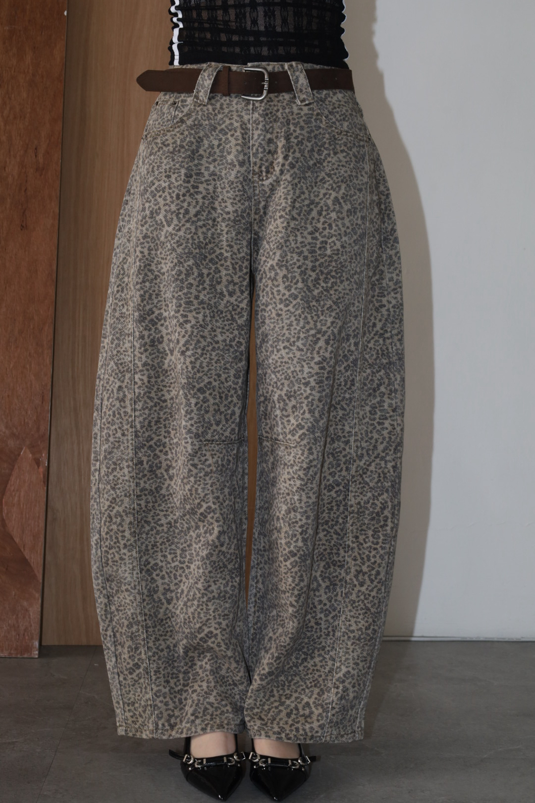 豹紋牛仔彎刀褲