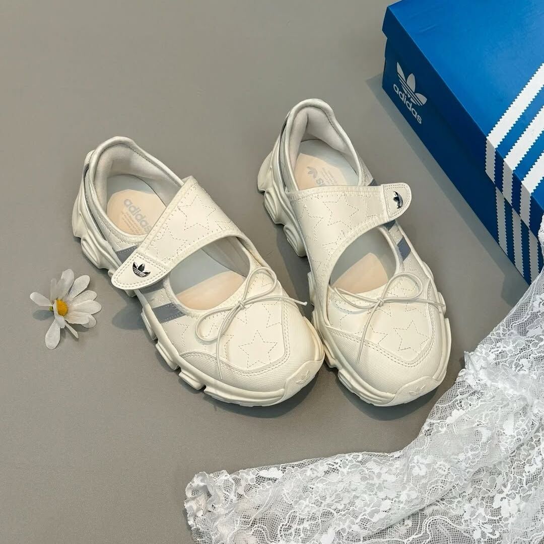 ADIDAS ADIFOM MEGAJANE W. 女裝款 奶霜白厚底涼鞋
