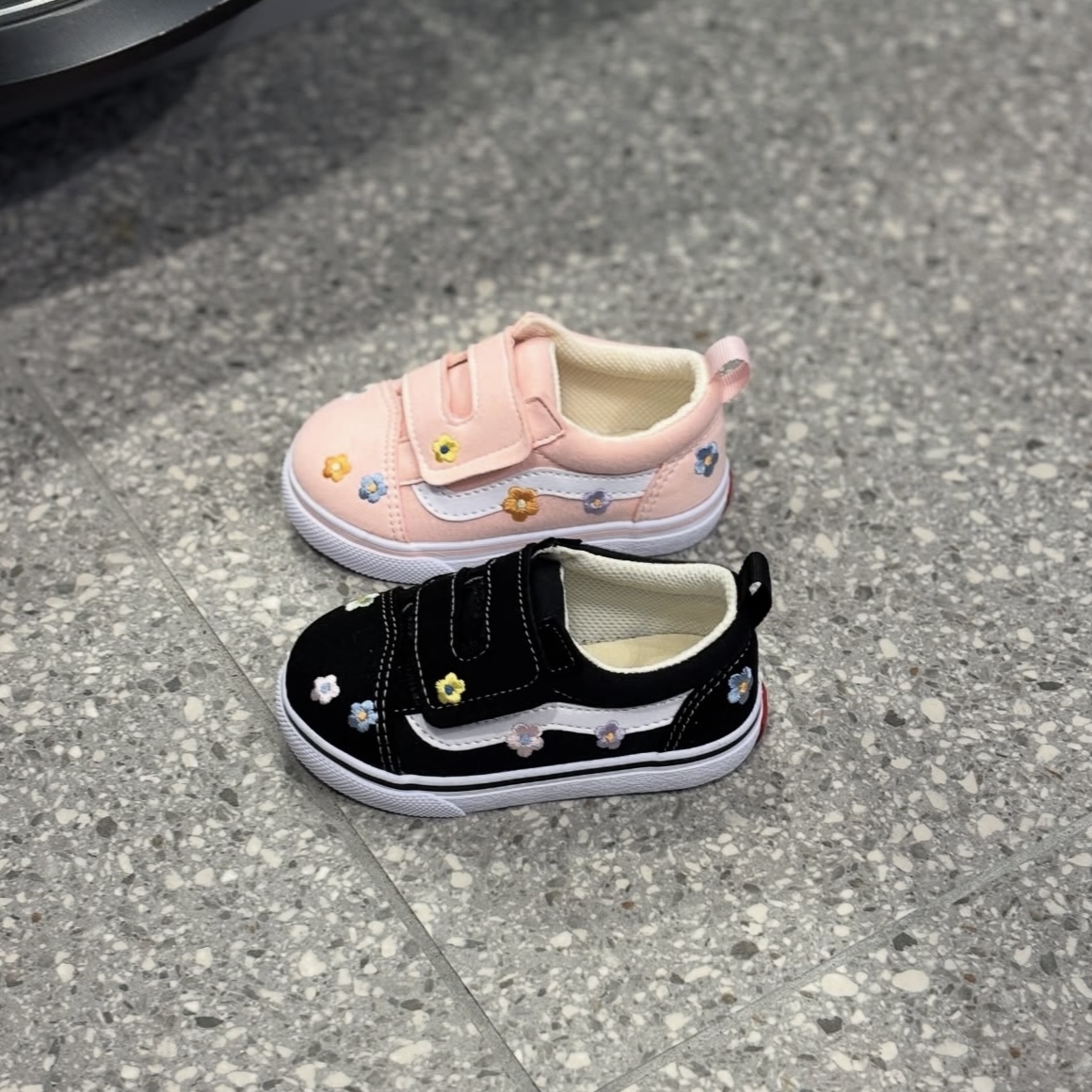 VANS OLD SKOOL 小花朵 魔鬼氈款