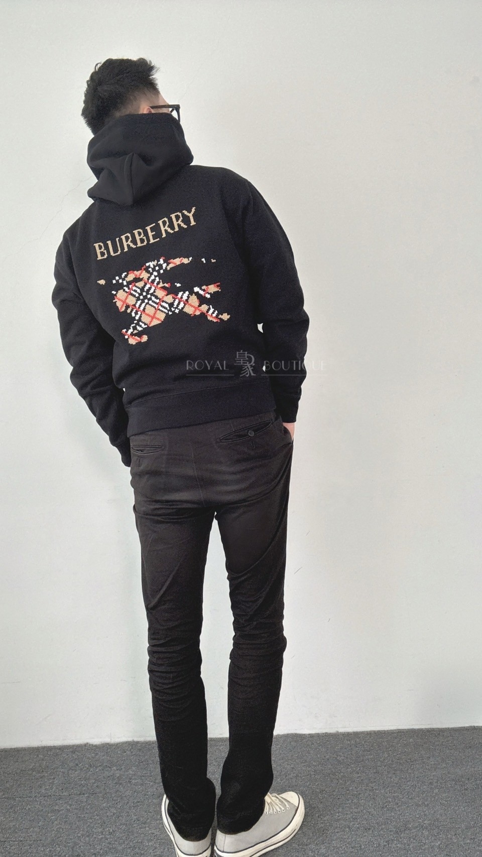 BURBERRY 左胸經典戰馬刺繡小logo連帽T