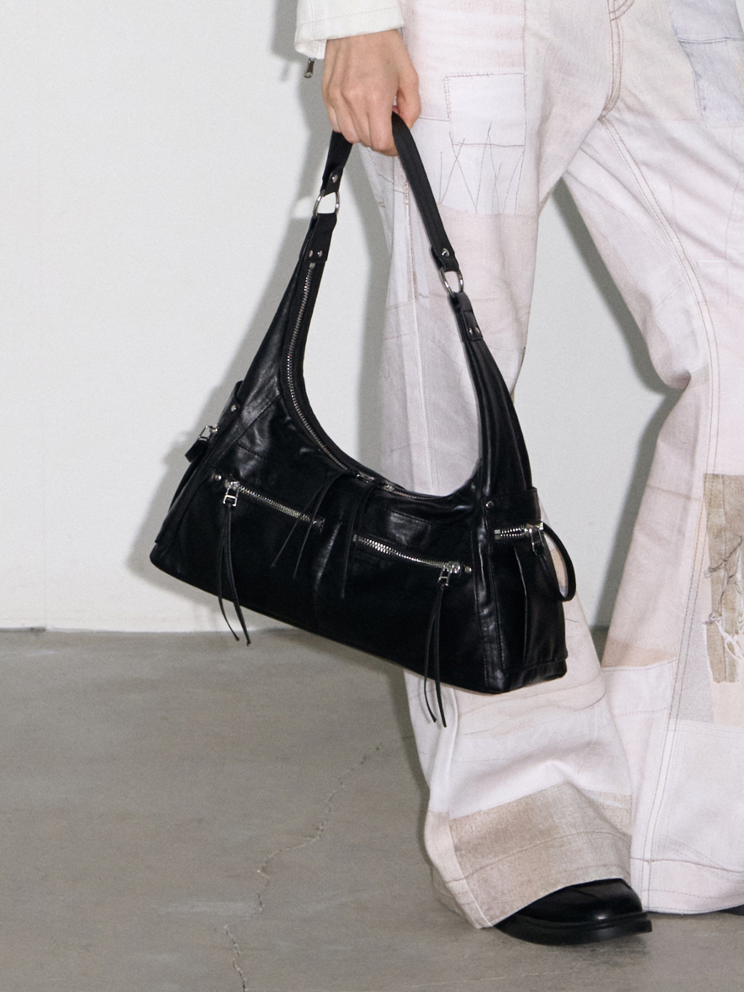 fennec - READY HOBO BAG (BLACK)