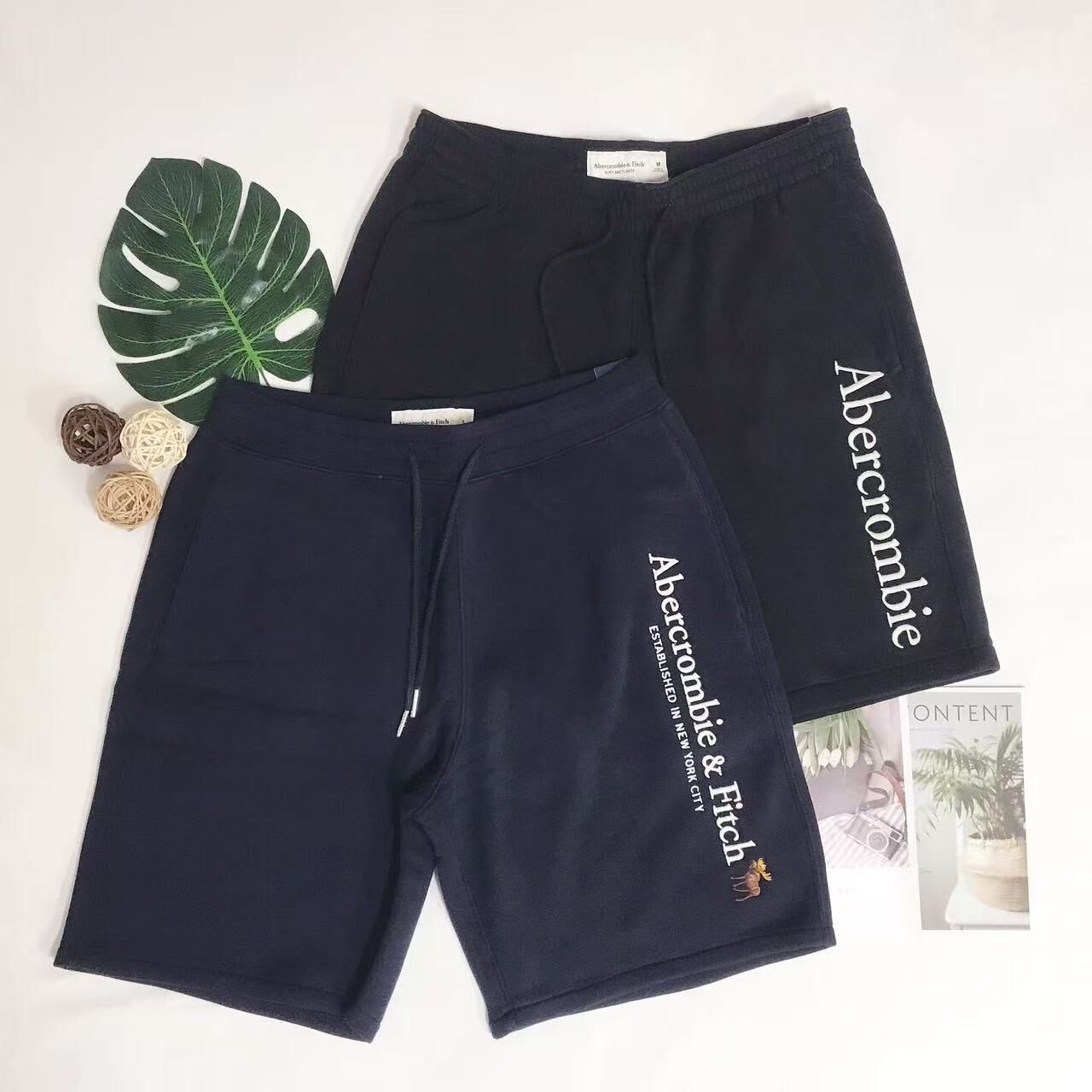 A & F LOGO SHORTS 刺繡款