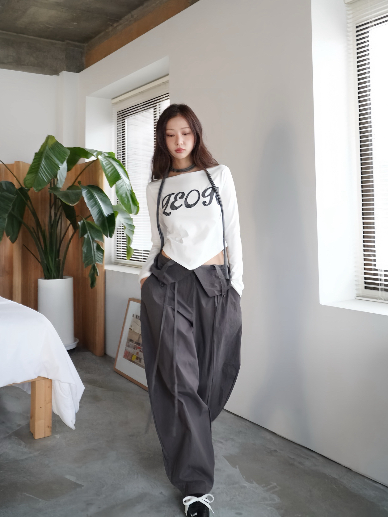 街感綁帶削尖上衣