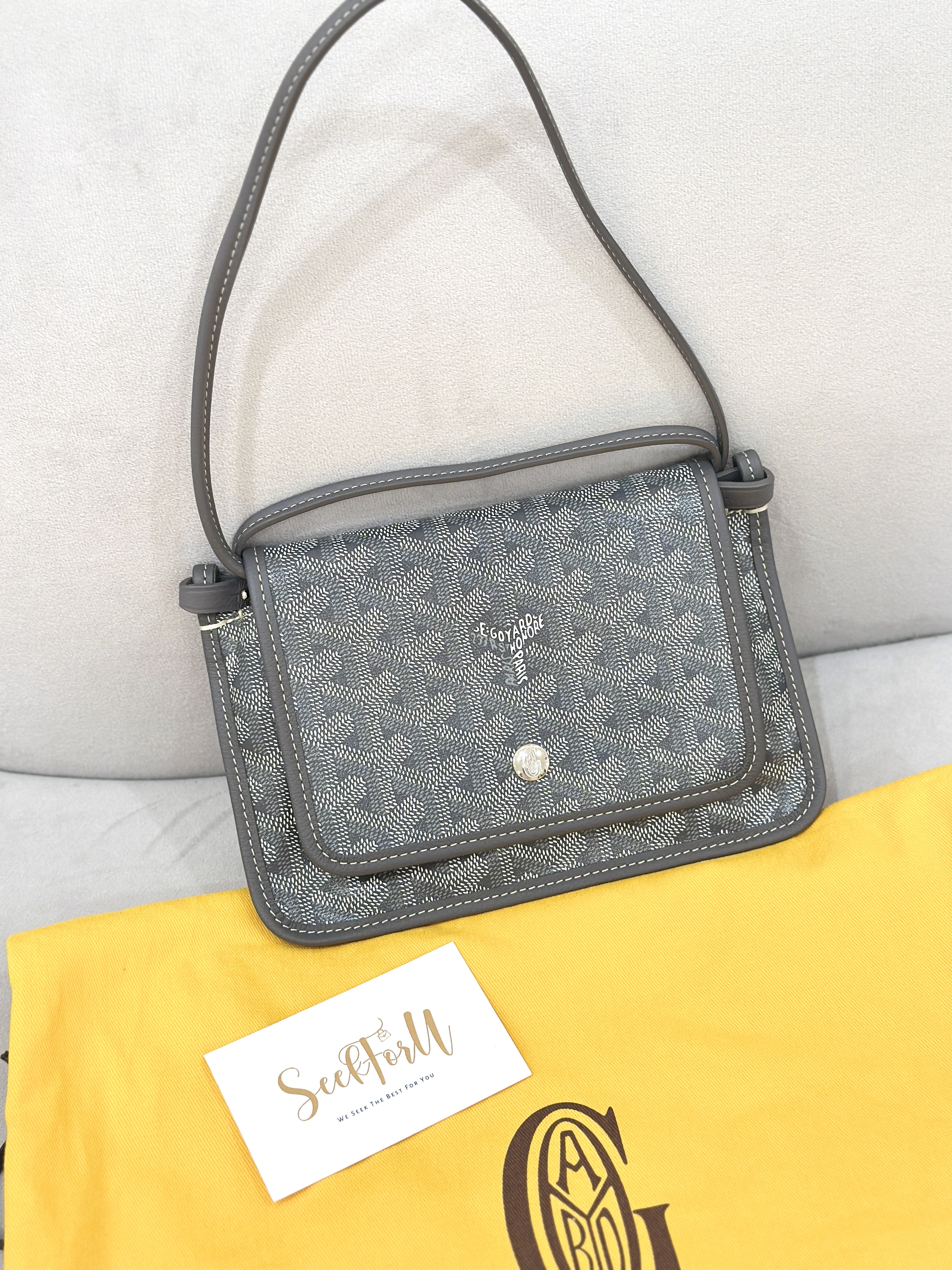 GOYARD Plumet Pouch Wallet