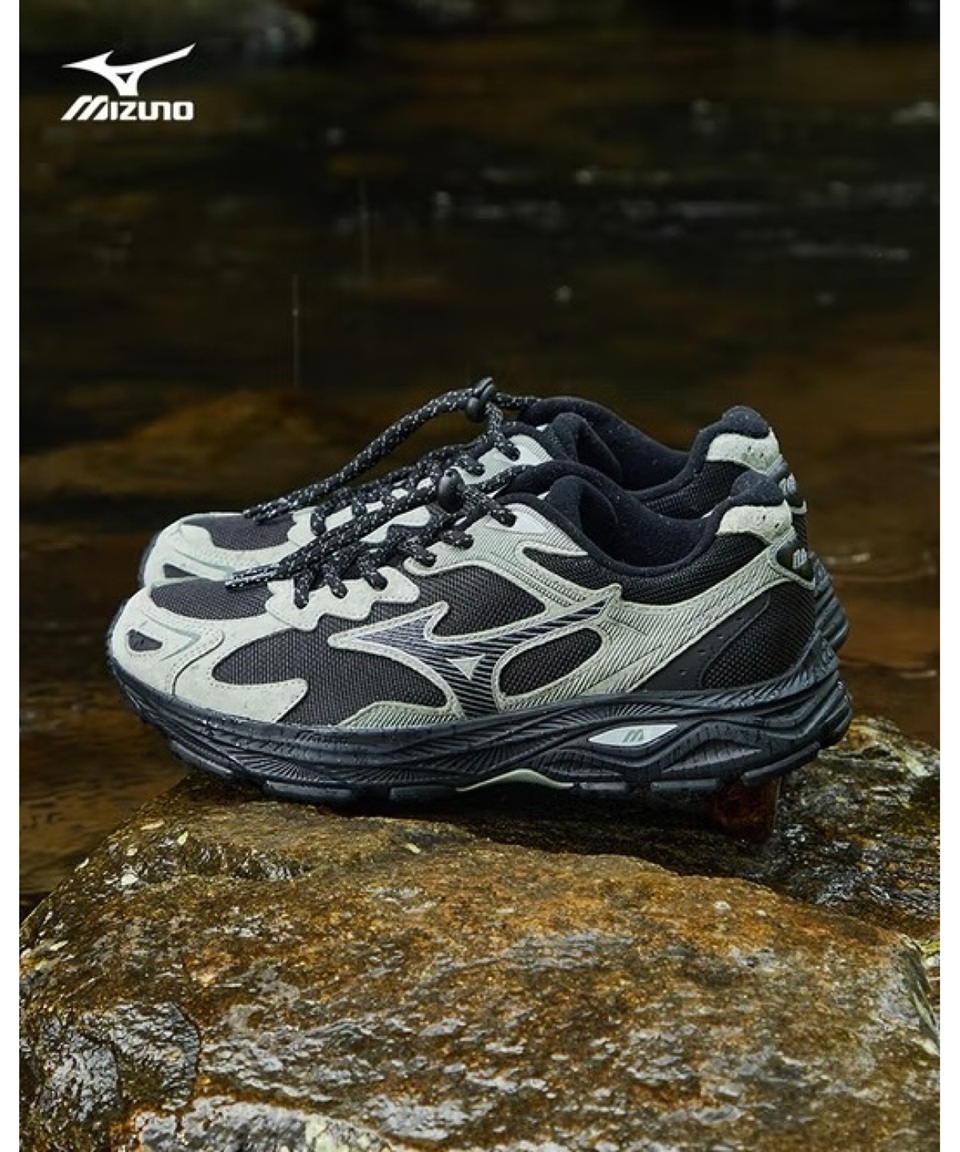 [預訂] MIZUNO Racer S 2.0 Water Resistant | 綠石英