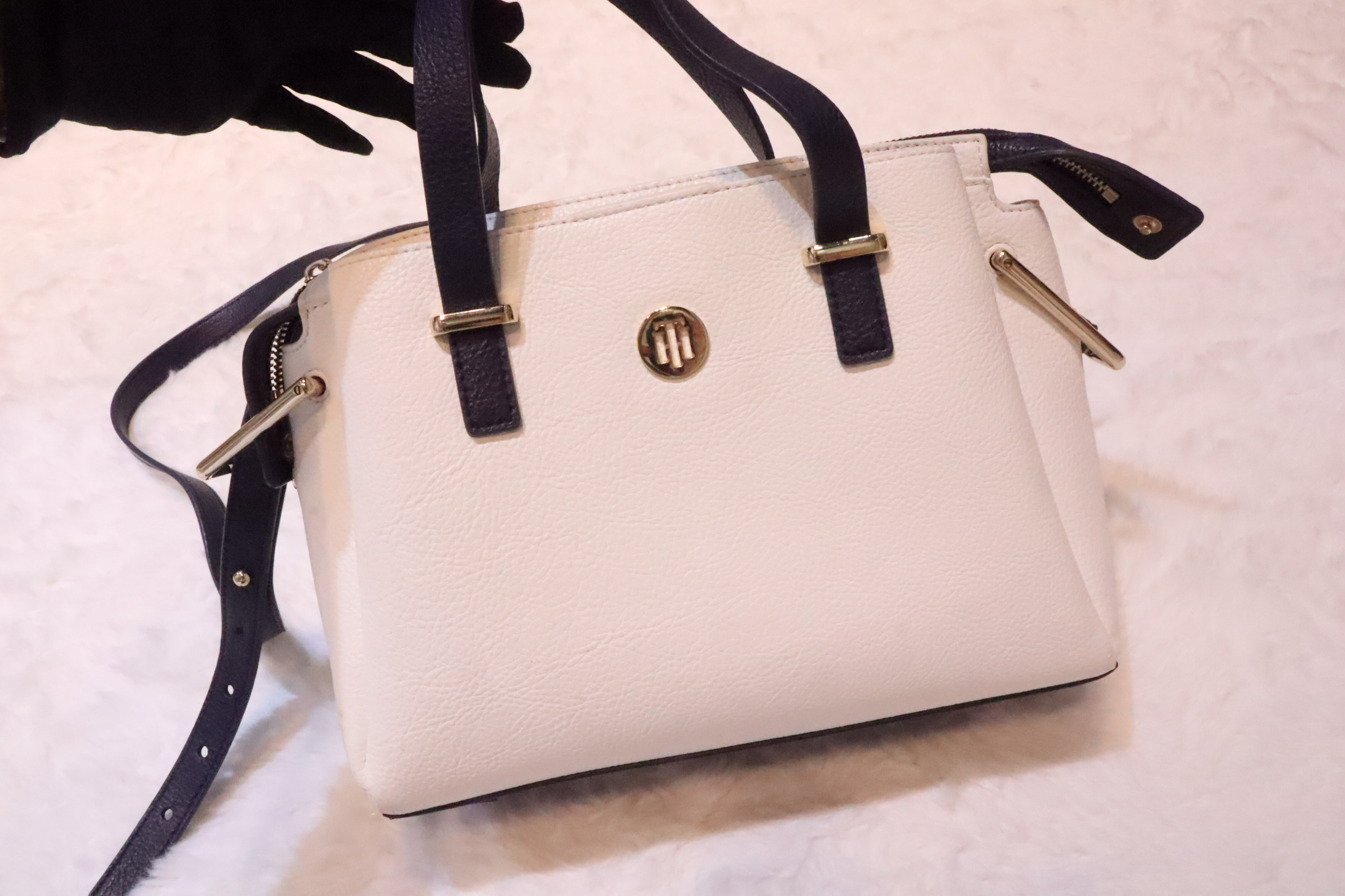 Tommy Hilfiger bag🤍(現貨)