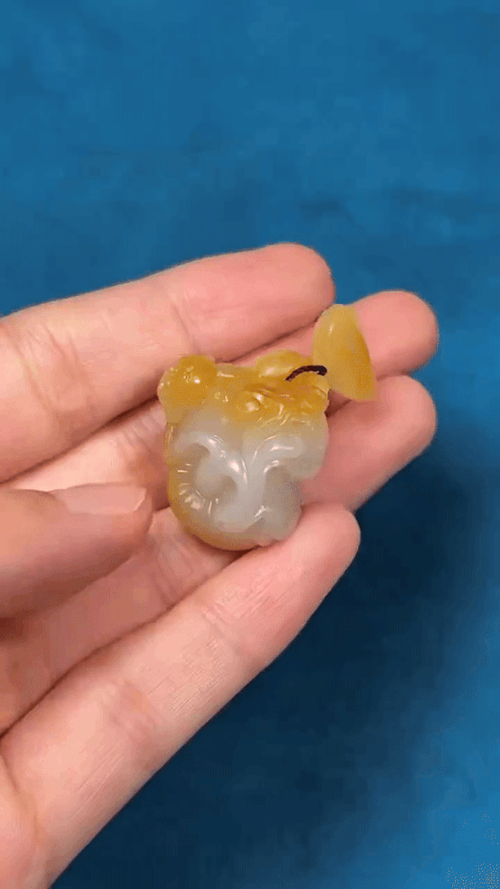 912224 和田玉籽料靈猴獻壽