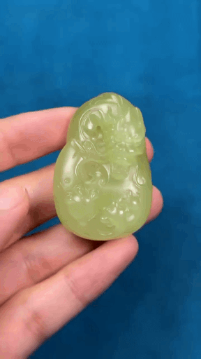 912225 和田玉黃口料神龍護主