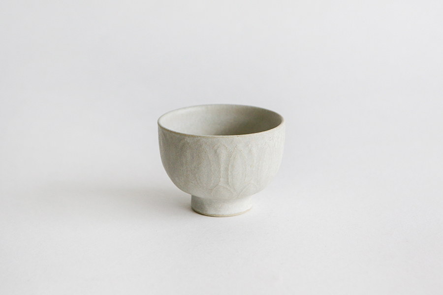 生形由香 - 蓮瓣紋茶杯