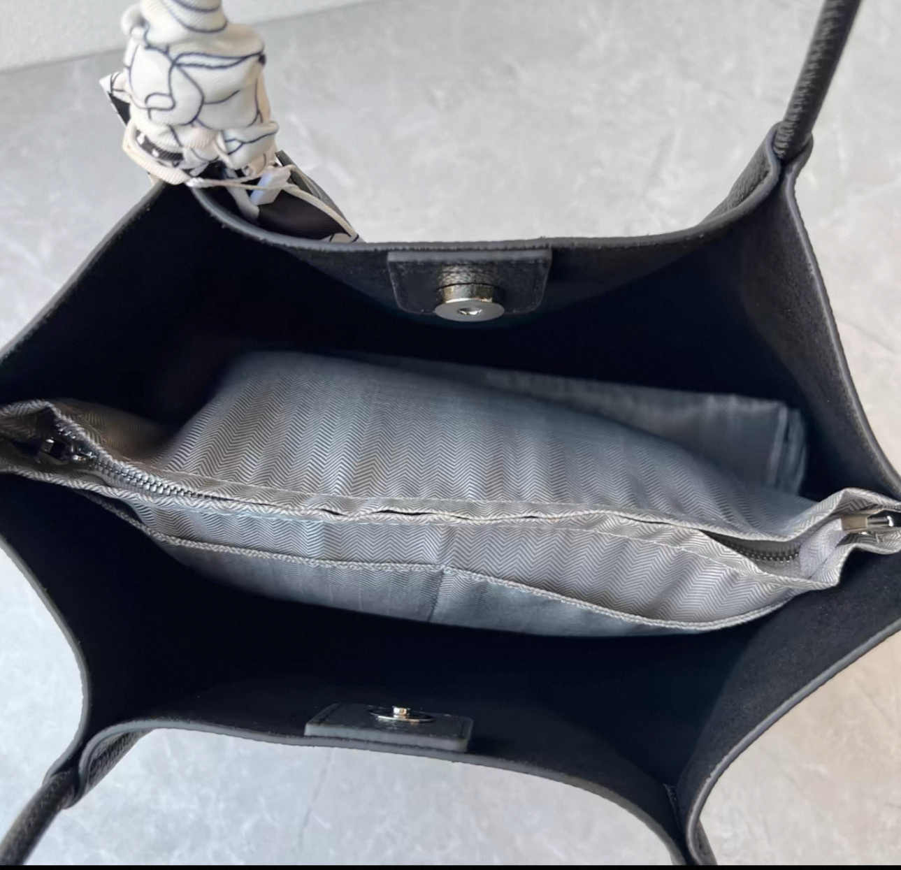 韓國真皮袋～108AD