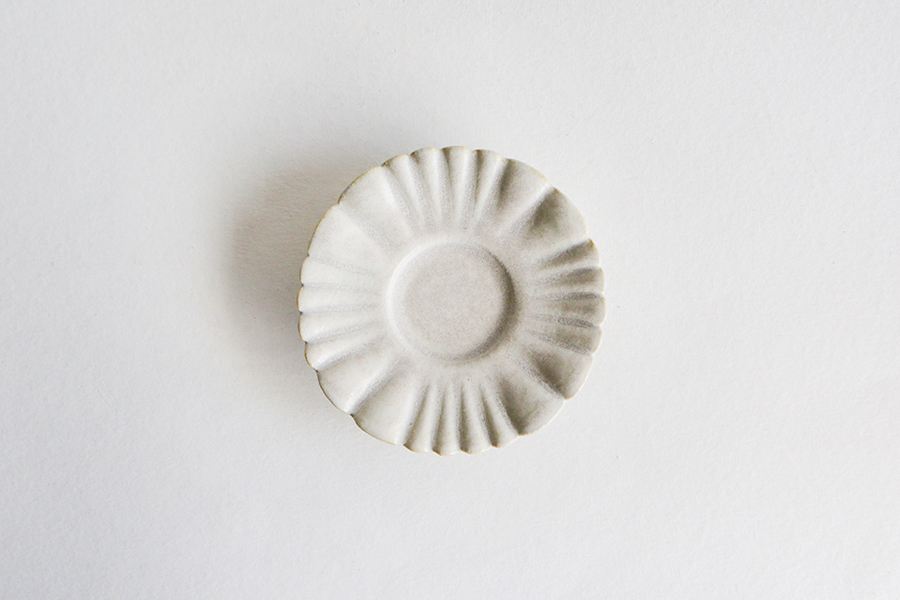 生形由香 - 茶托(稜花)