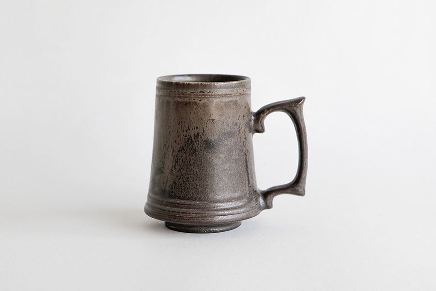 生形由香 - 馬克杯(黑)  / B方把手