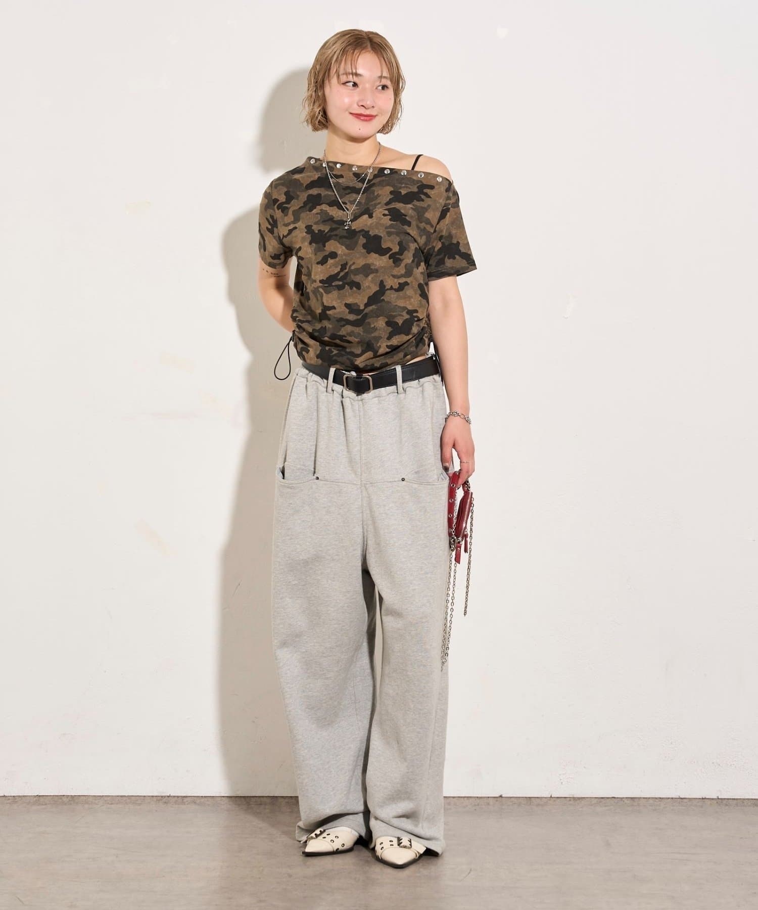 SELECT / Studded Drawstring One Shoulder Tee