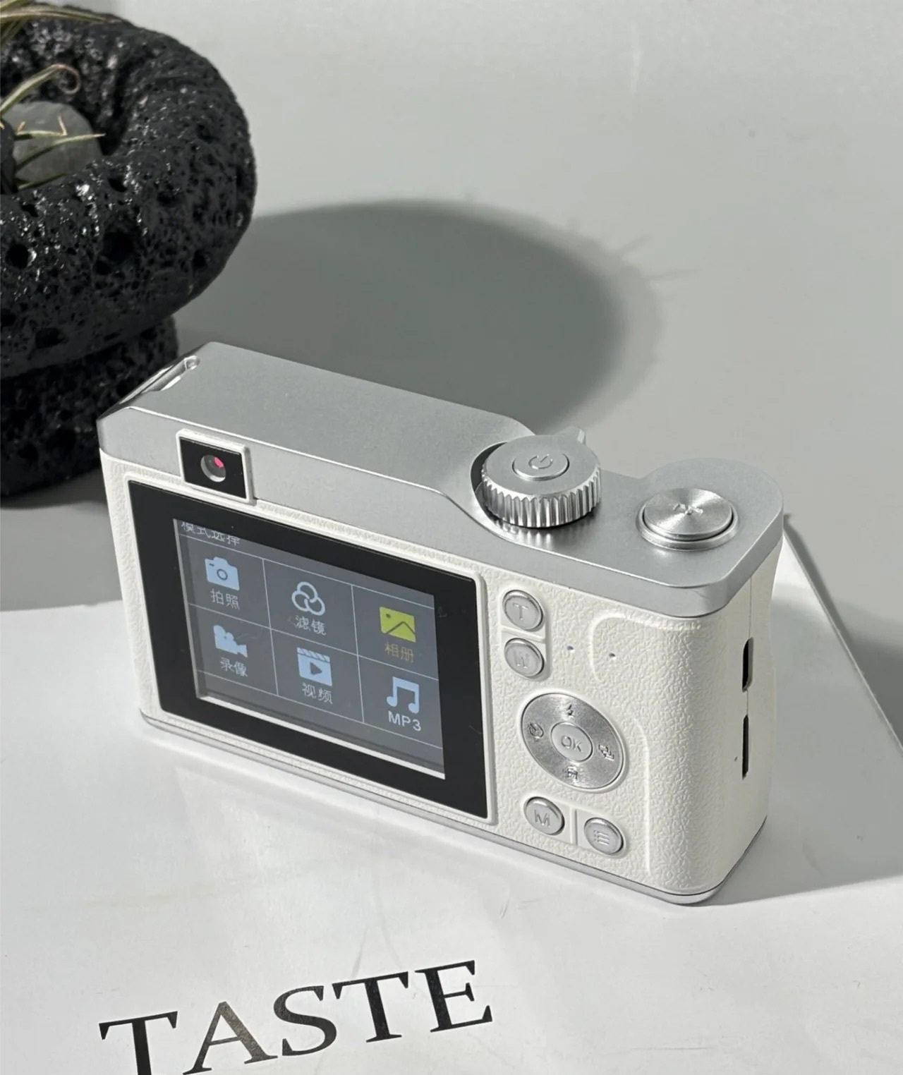 KTQ STORE ‧ 黑猫日記HEY CAT'S DAILY DK14數碼相機6400萬超清像素4K錄像 WHM-DK14-1