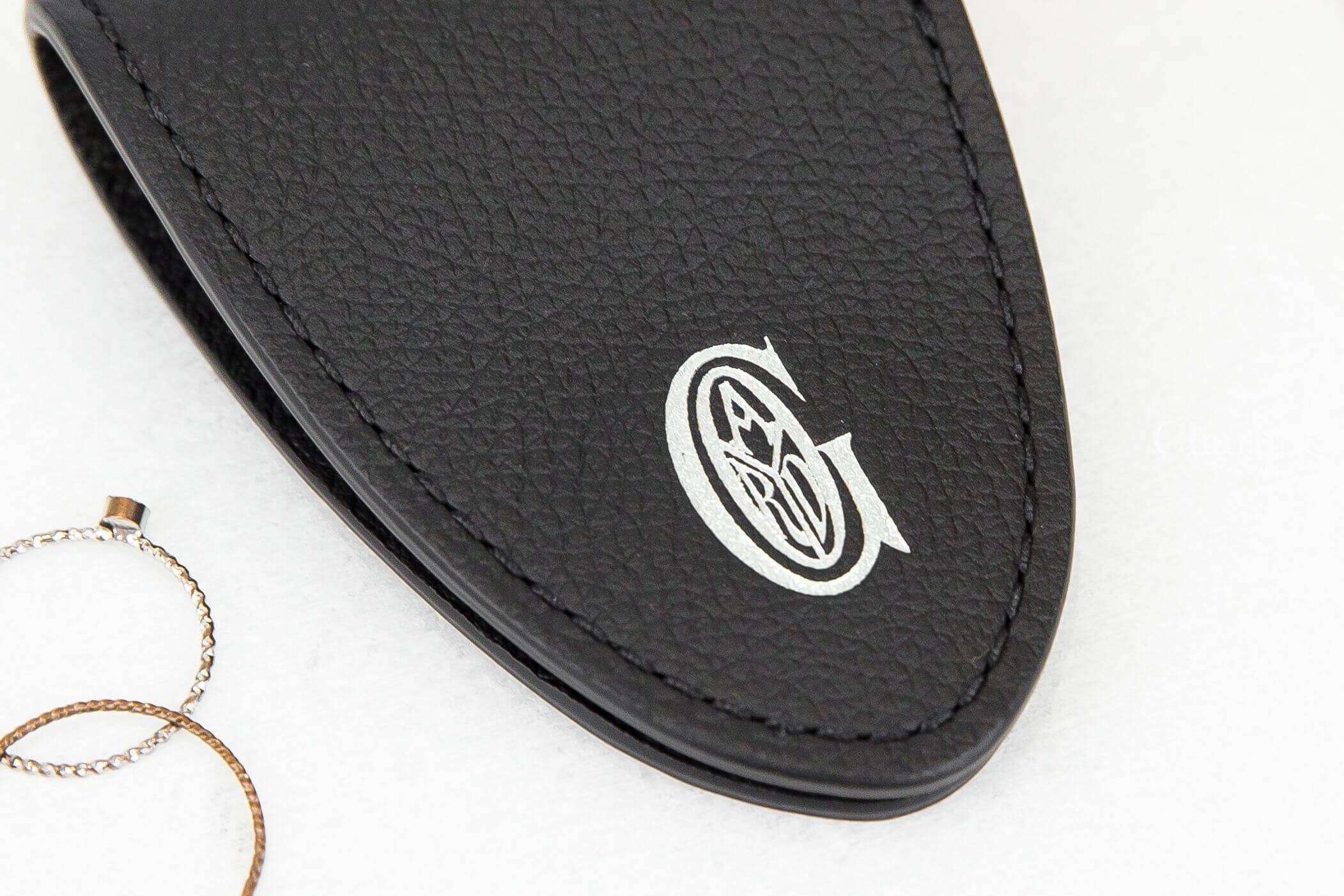 Goyard Croc Universel 黑色小牛皮磁吸吊飾