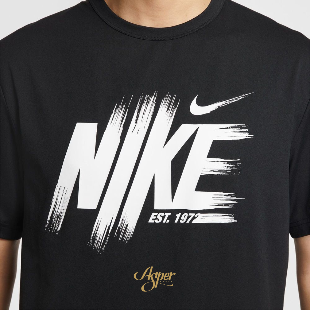 Nike Hyverse Dri-FIT防曬速乾訓練上衣 HV0382-010 IX