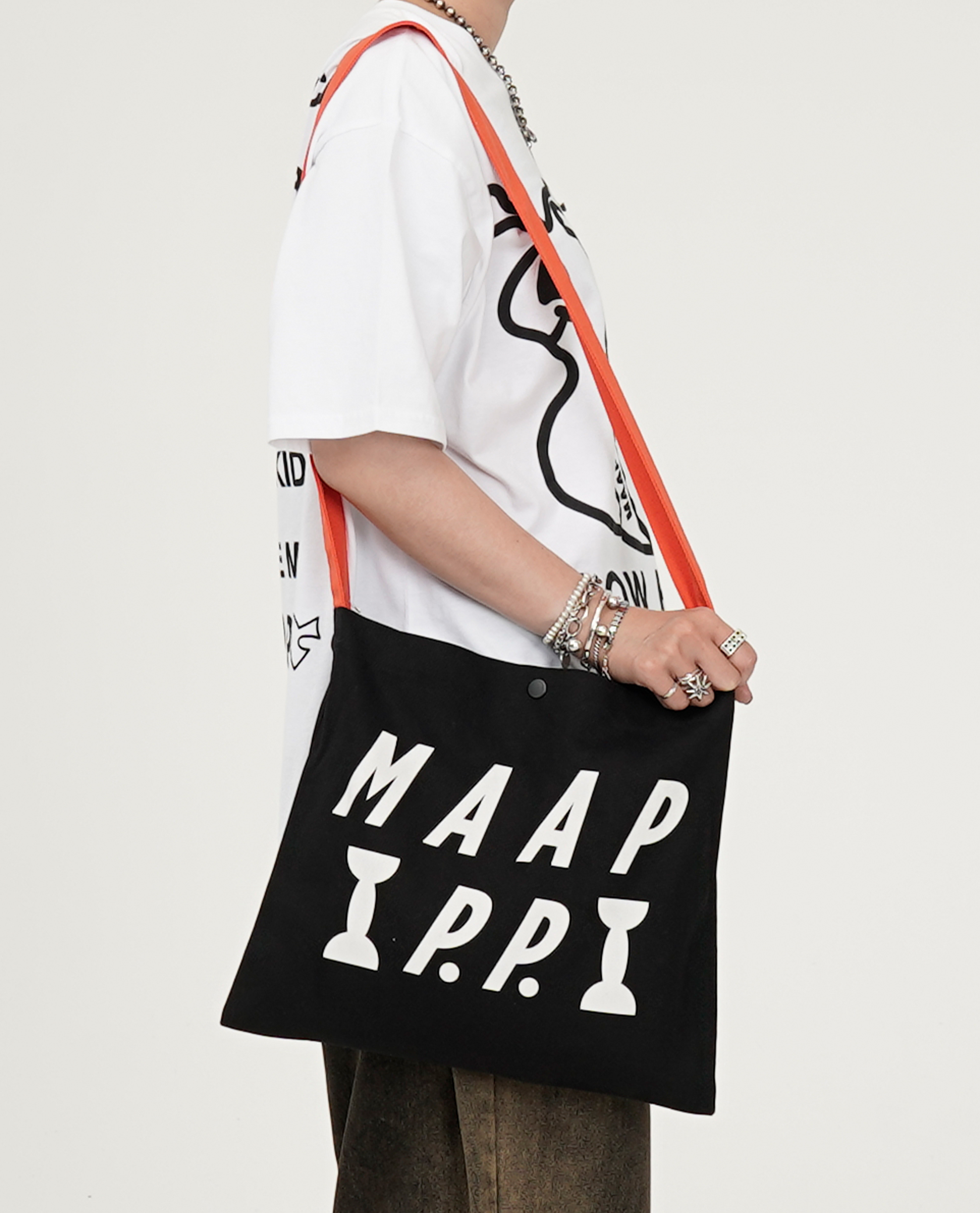 Public Possession + Maap Musette - Special Edition