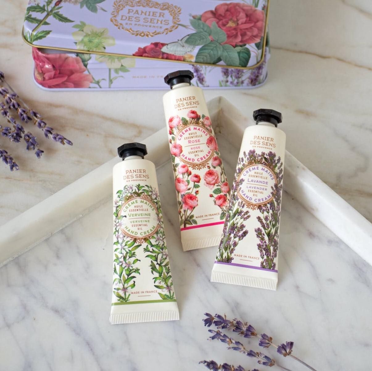 法國🇫🇷Panier Des Sens潘堤香頌-鐵盒護手霜禮盒系列30mlx3 （三款）