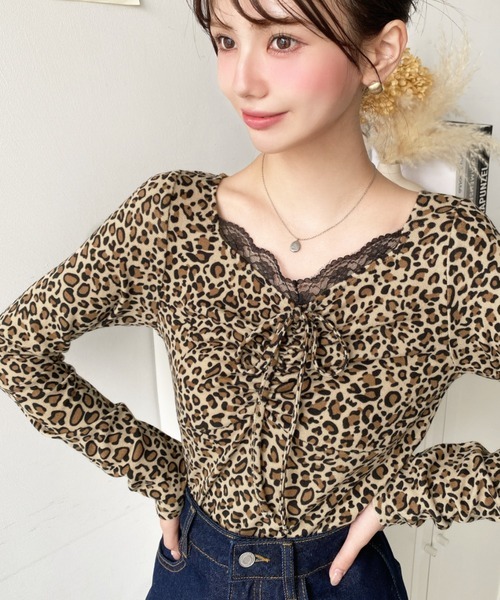 日本🇯🇵連線 Moment+ 豹紋帶蕾絲綁帶長袖上衣 綁帶 豹紋 蕾絲 緞帶 皺褶 長袖 3色(任買兩件711免運)/預購