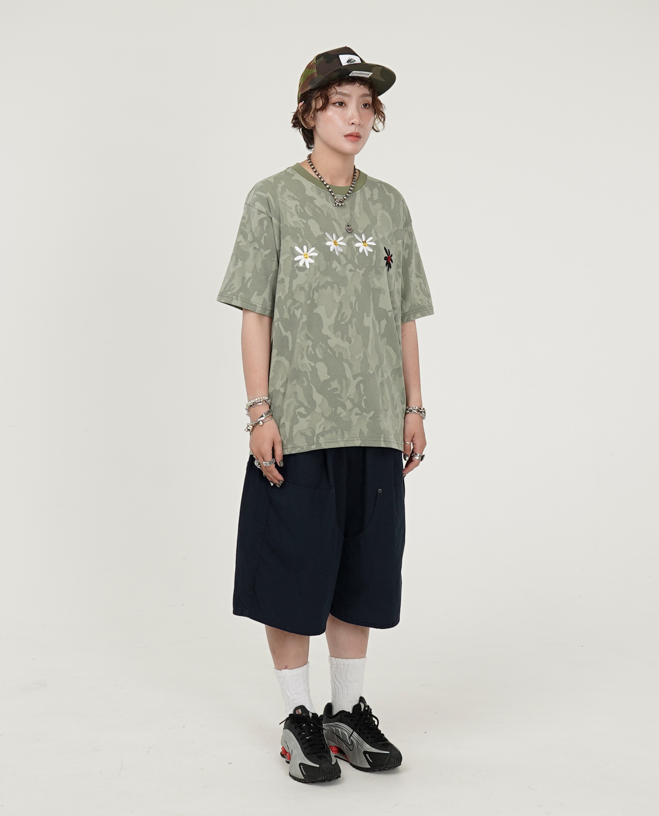 Labros Daisies Tee - 25FW