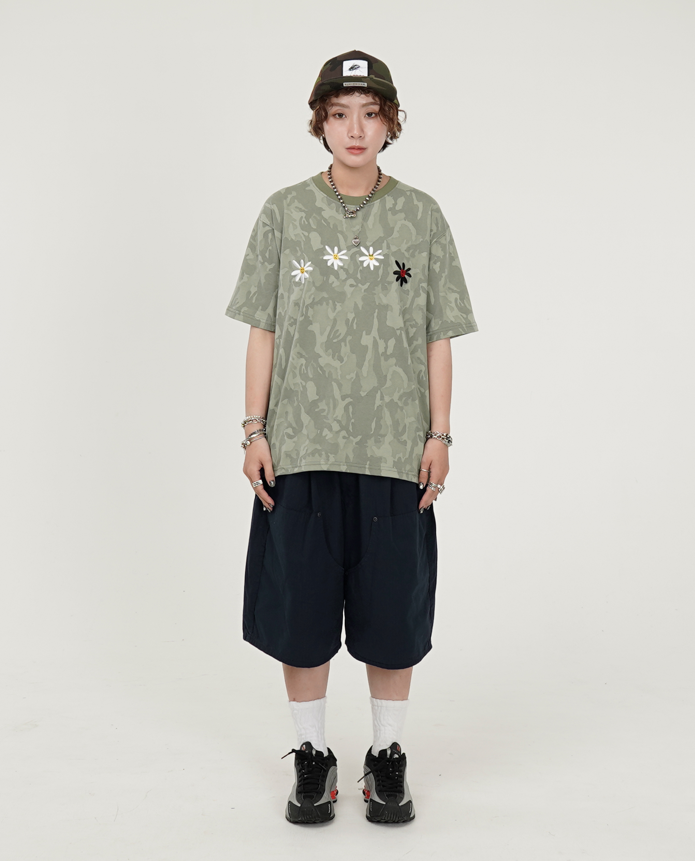 Labros Daisies Tee - 25FW