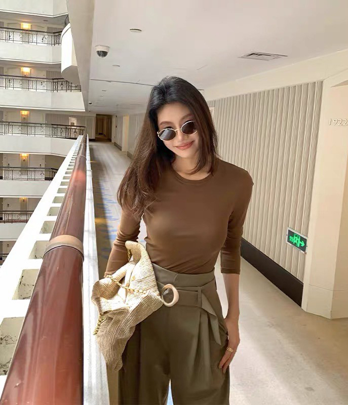 高級感大地色系圓領長袖上衣-S-XL / 2色 (Elegant & Love)