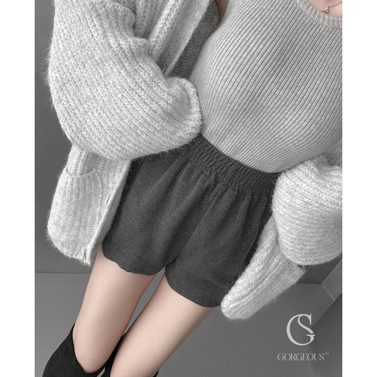 G9702 現貨「高腰軟糯A字短褲」