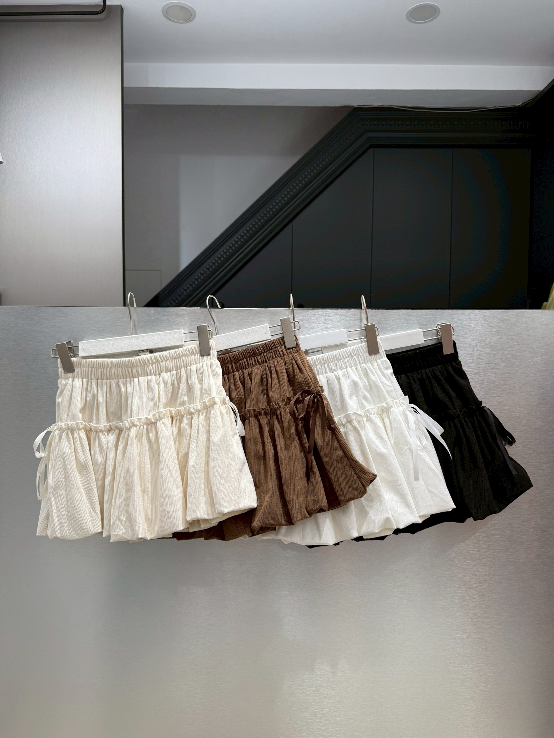 細絨鬆緊澎澎蛋糕裙 1730