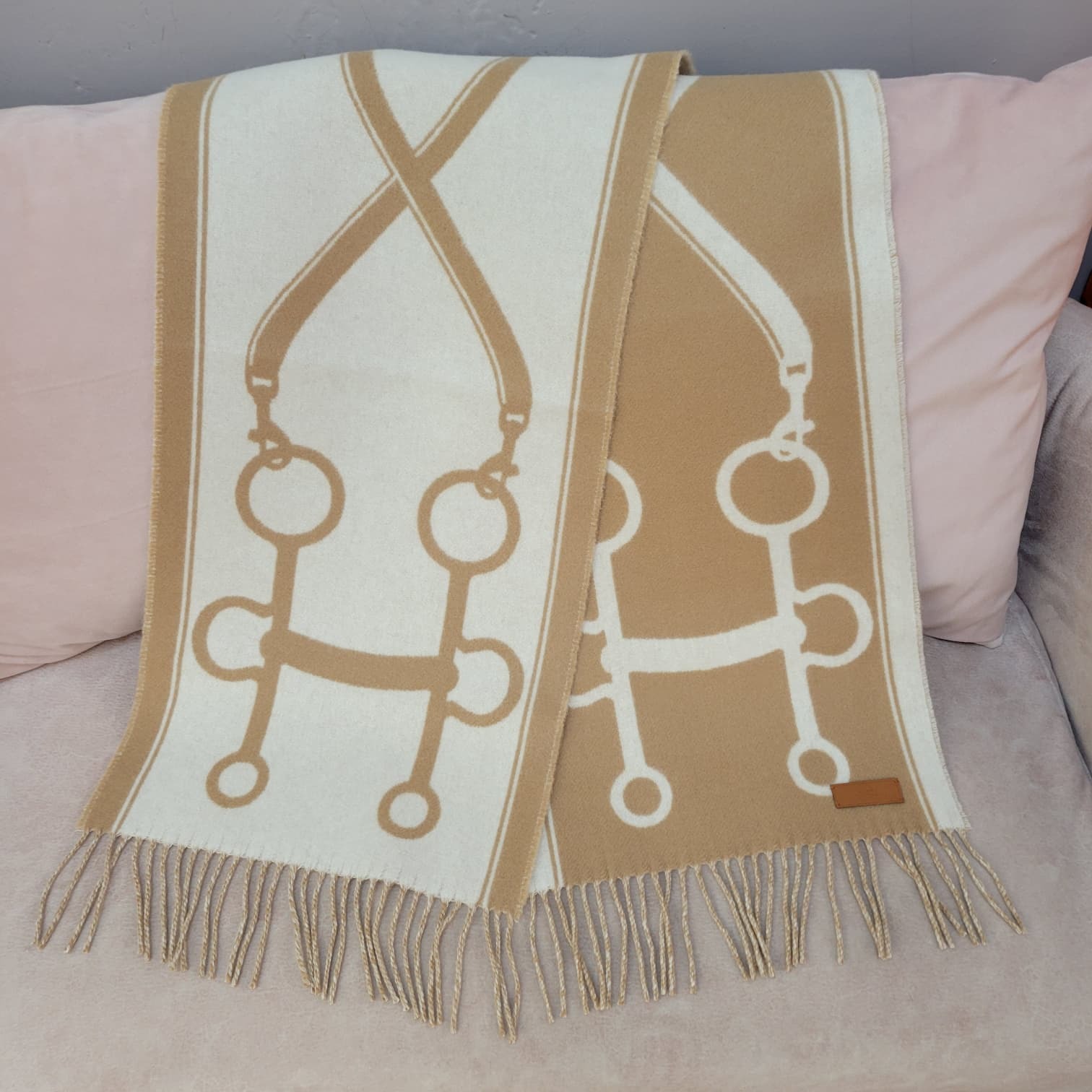 HERMES Casaque Mors scarf camel / ivoire (MUFFLER) 頸巾/圍巾