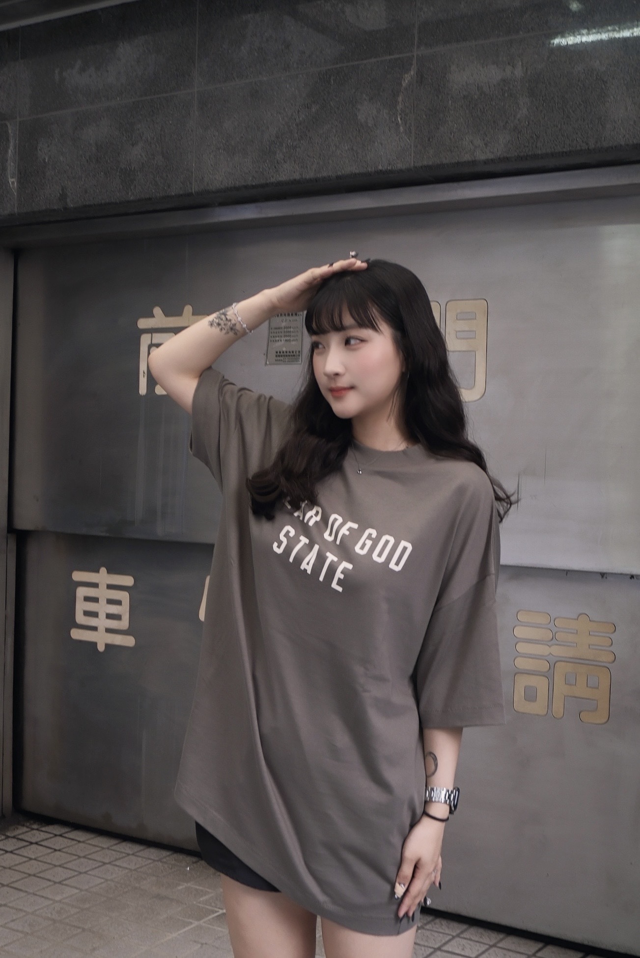 <快速出貨> L-ESSENTIALS Fear Of God 大LOGO短袖上衣