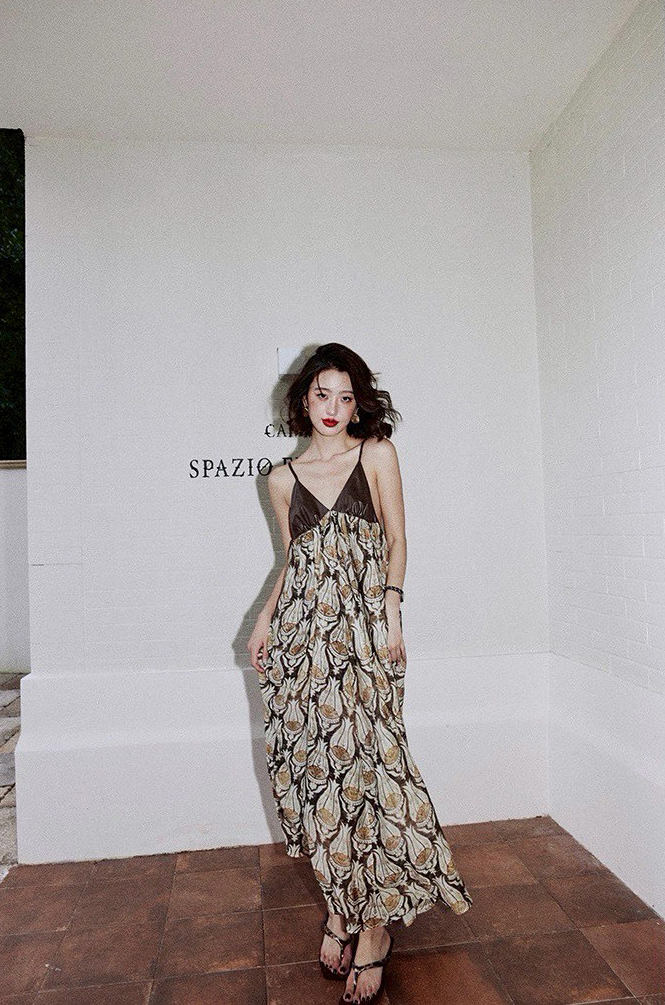 細肩帶PU皮革拼接花紋感傘擺長洋裝S-M / 2色 (Elegant & Love)