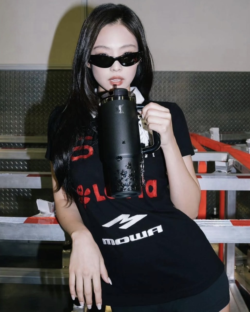 STANLEY1913 x JENNIE Midnight Ruby 奢華 聯名水壺 2款