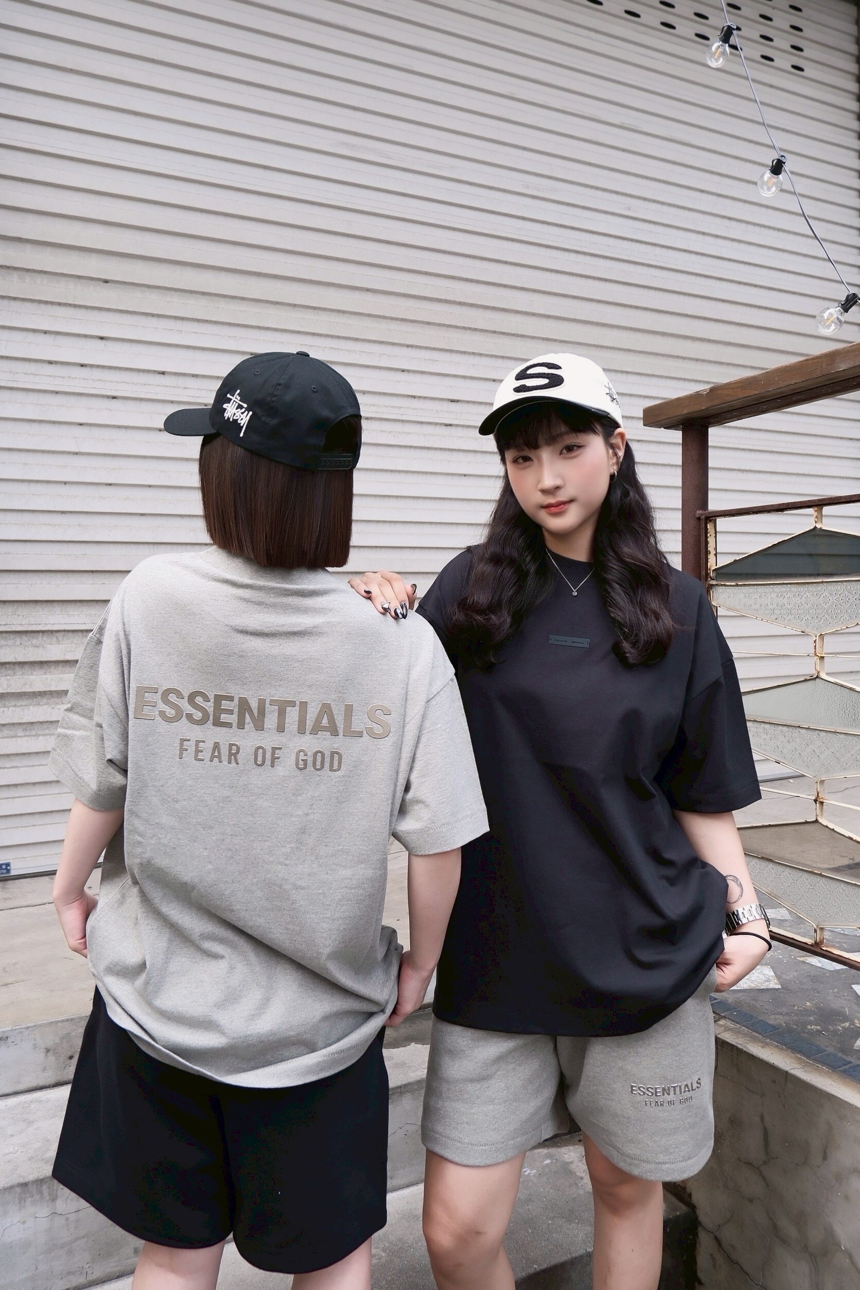 <快速出貨> ESSENTIALS Fear Of God  矽膠標短袖上衣