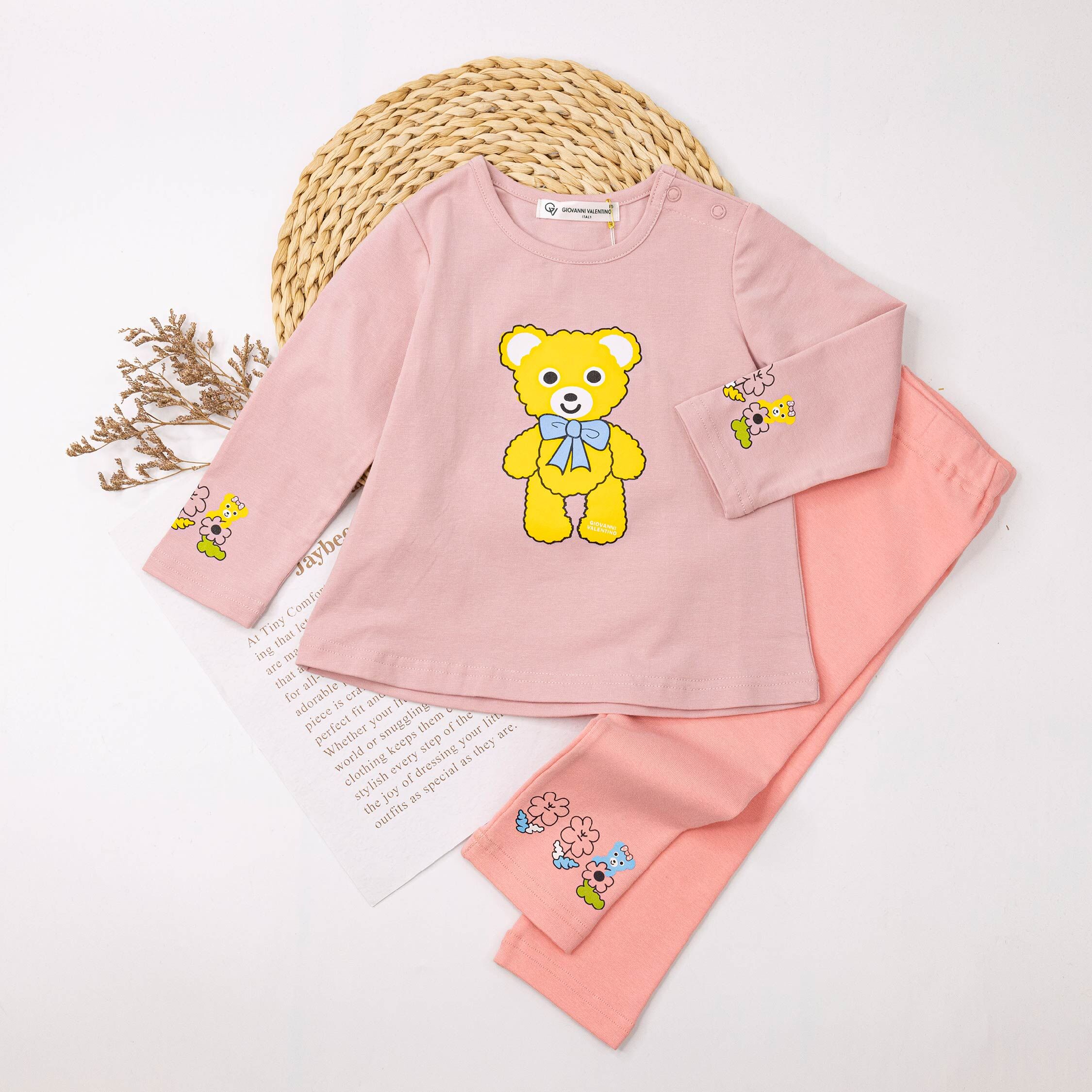 范侖鐵諾【52505】花朵蝴蝶結小熊圓領上衣＊二色